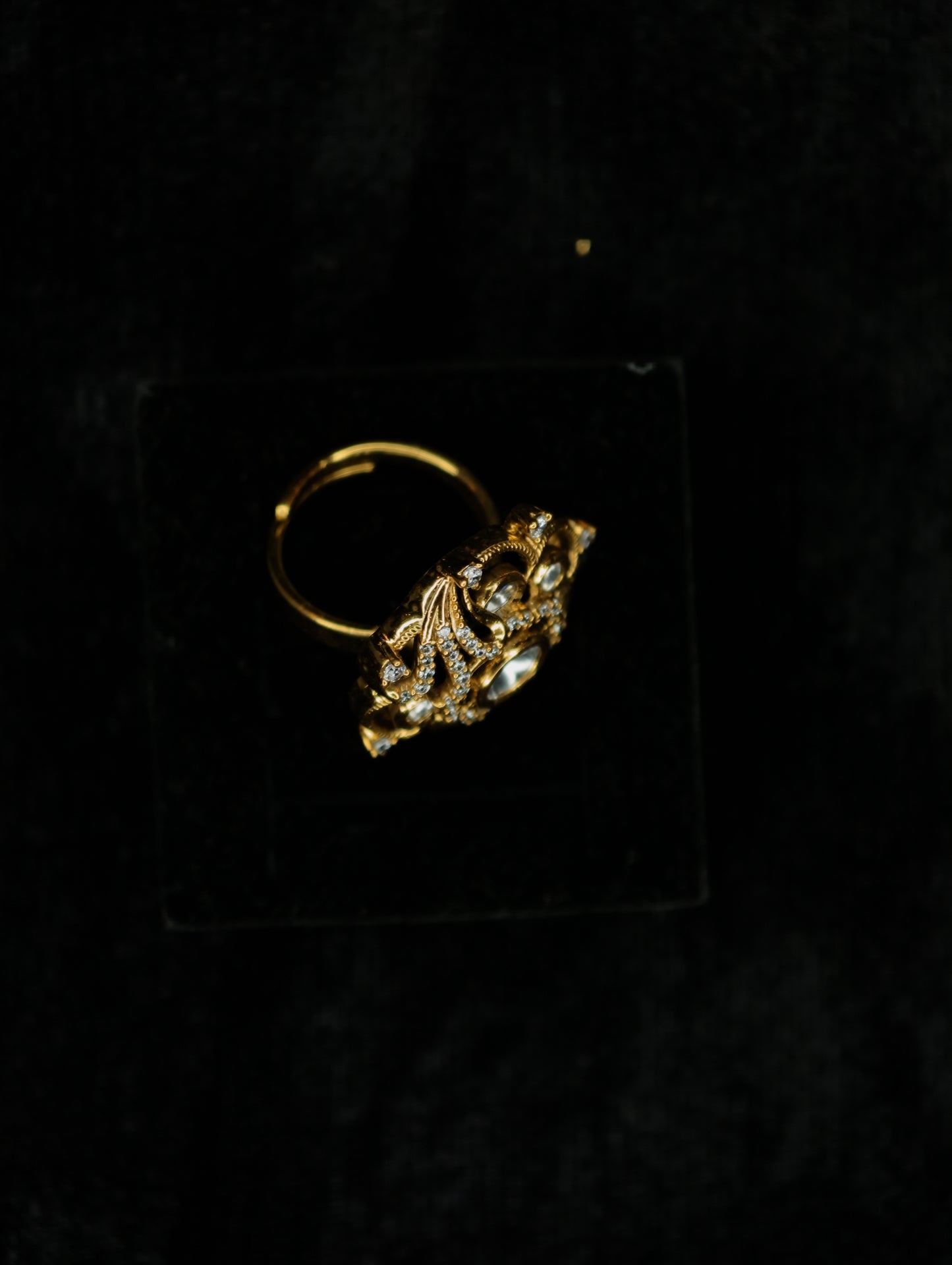 Rings 70
