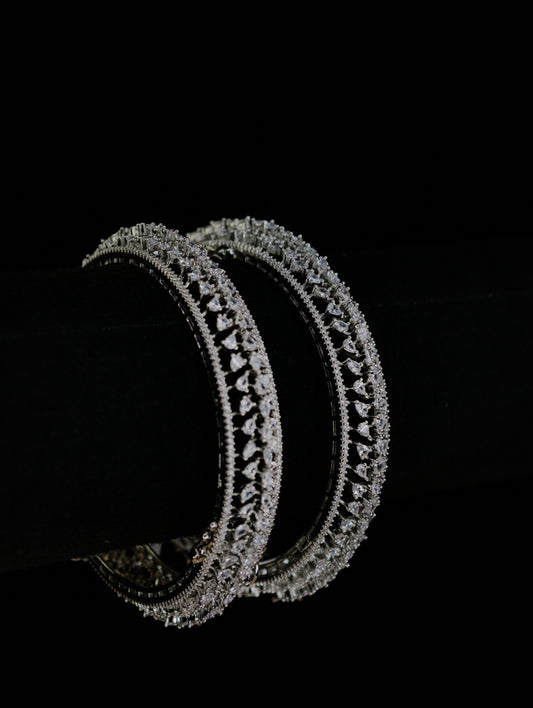 Zircon Bangle 21