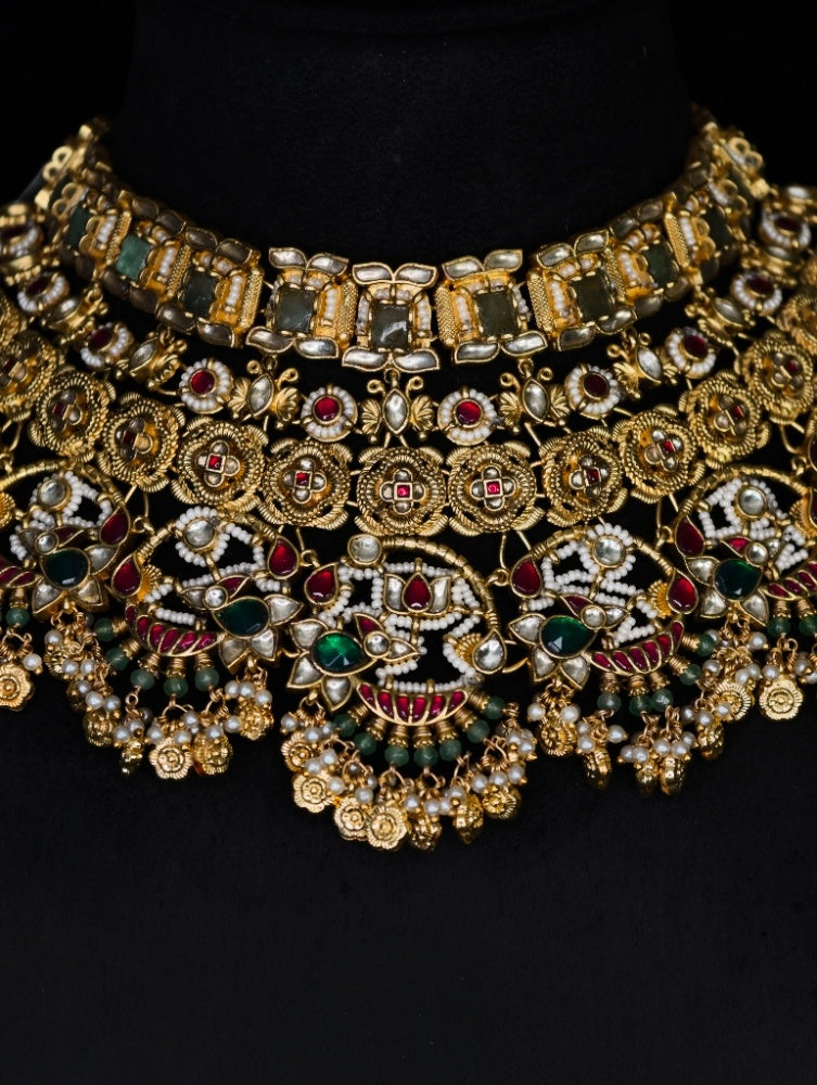 Pachi Kundan 18