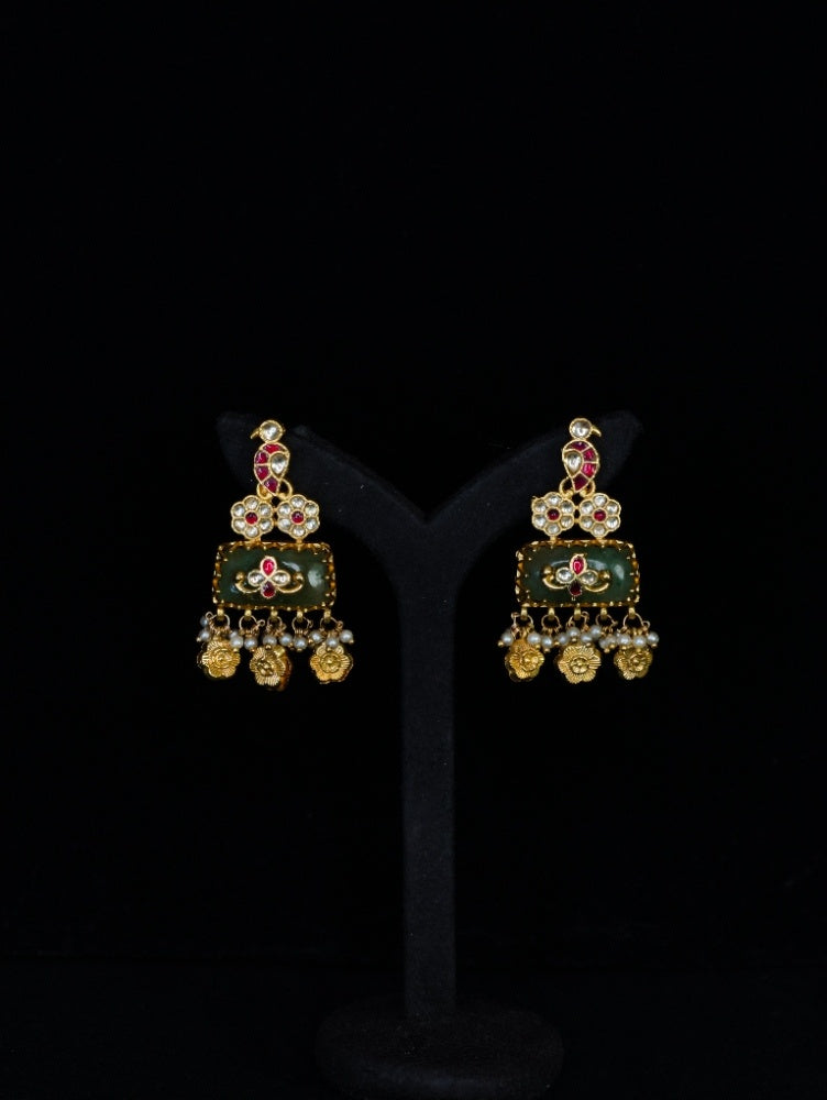 Pachi Kundan 30