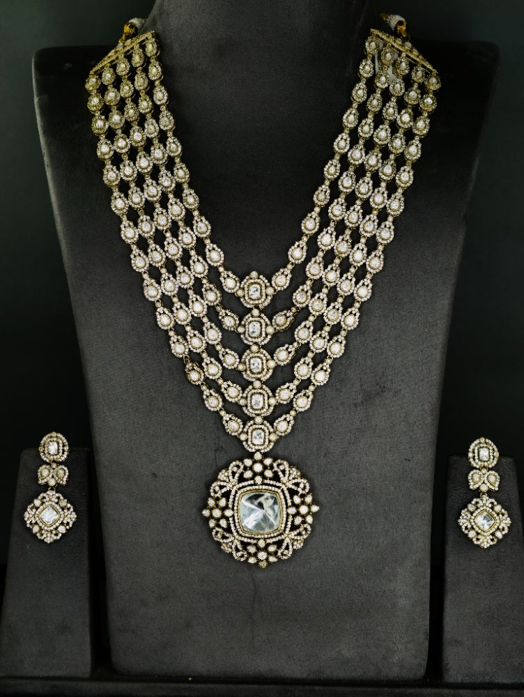 Moissanite long necklace 03
