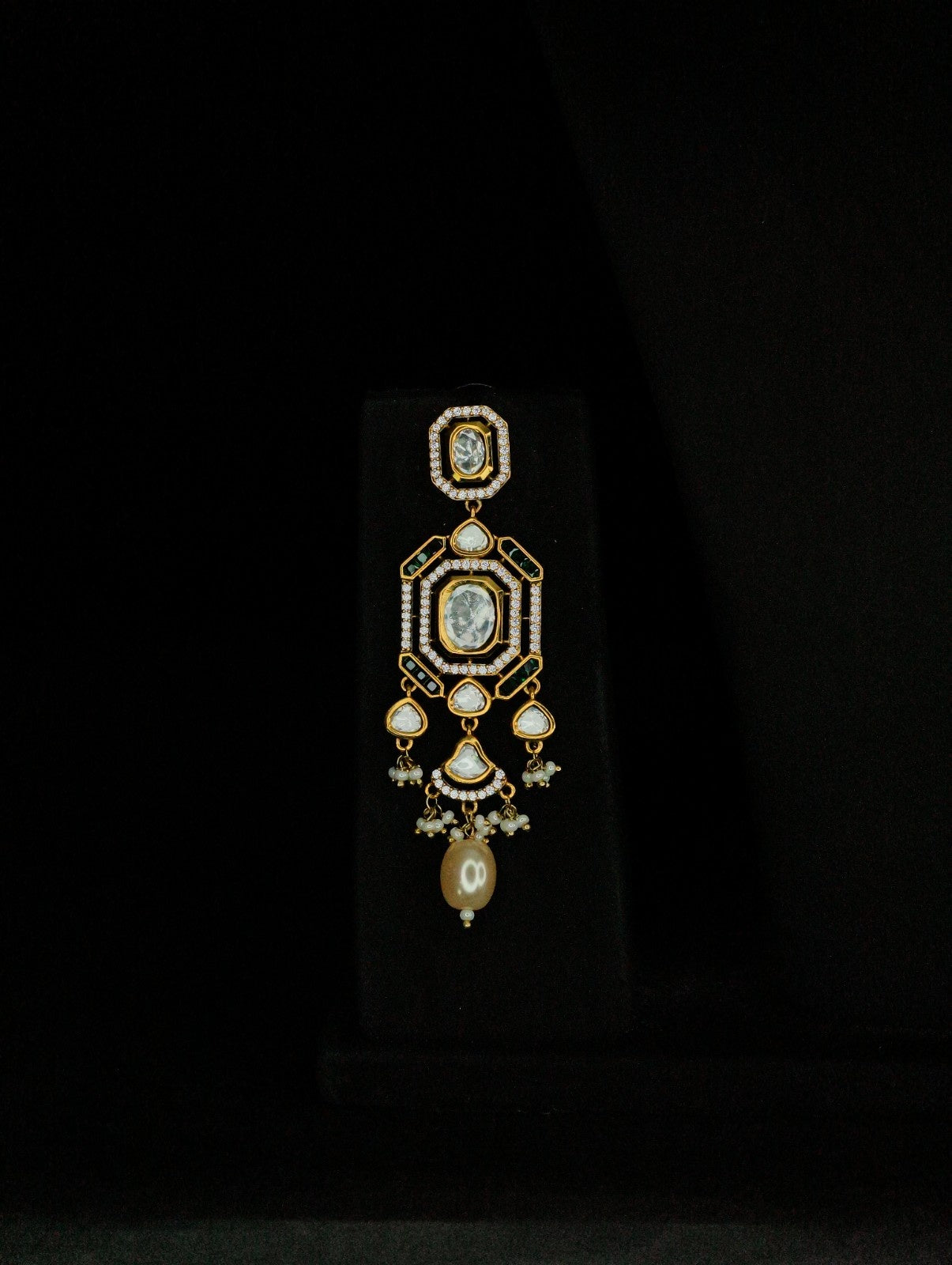 Moissanite Delicate 101