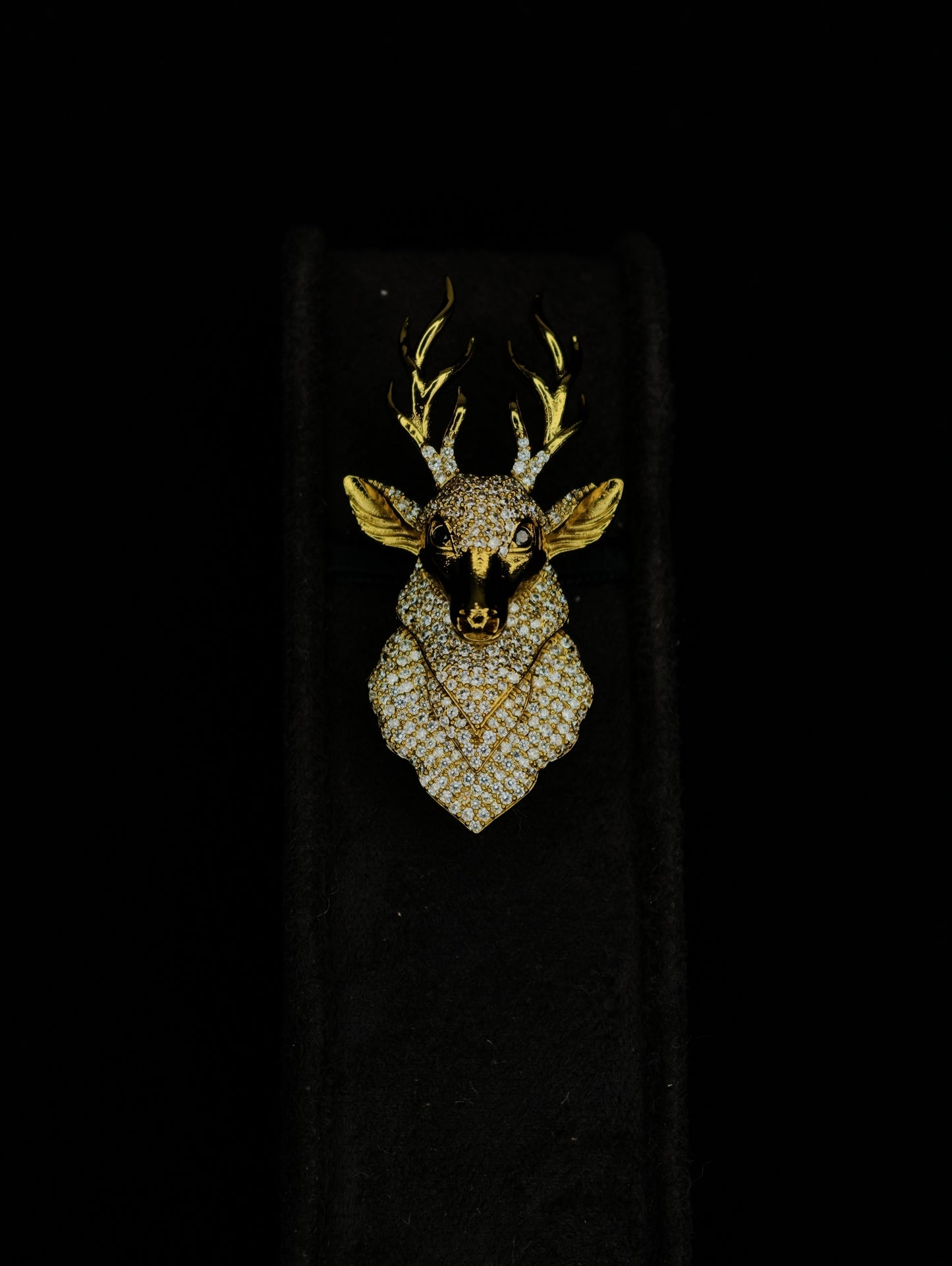 Brooch