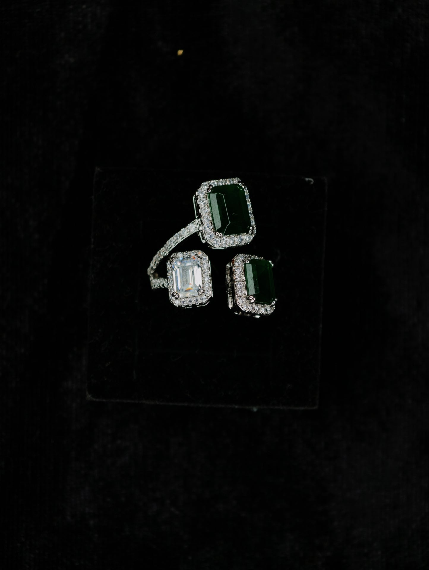 Rings 66