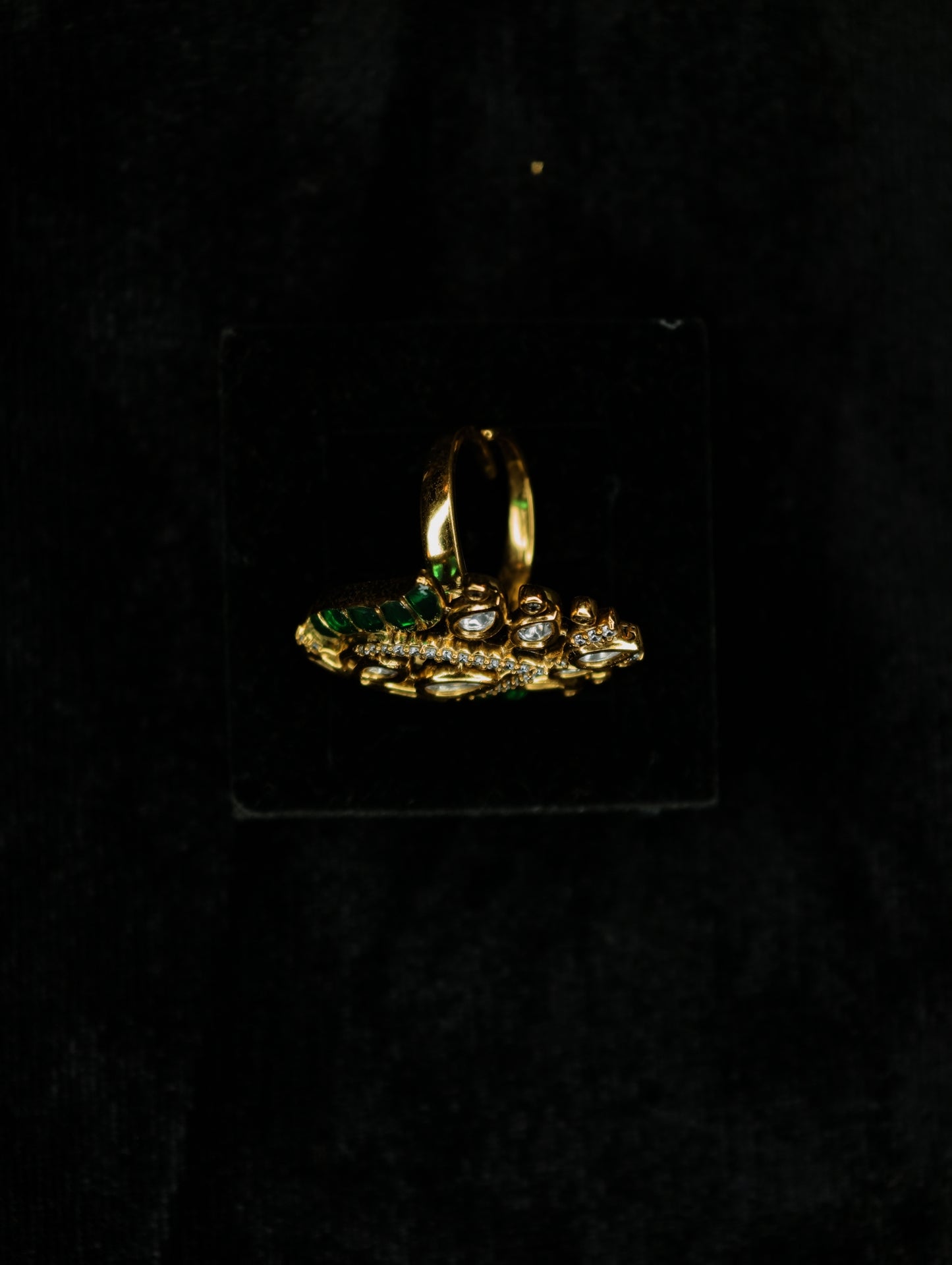 Rings 75