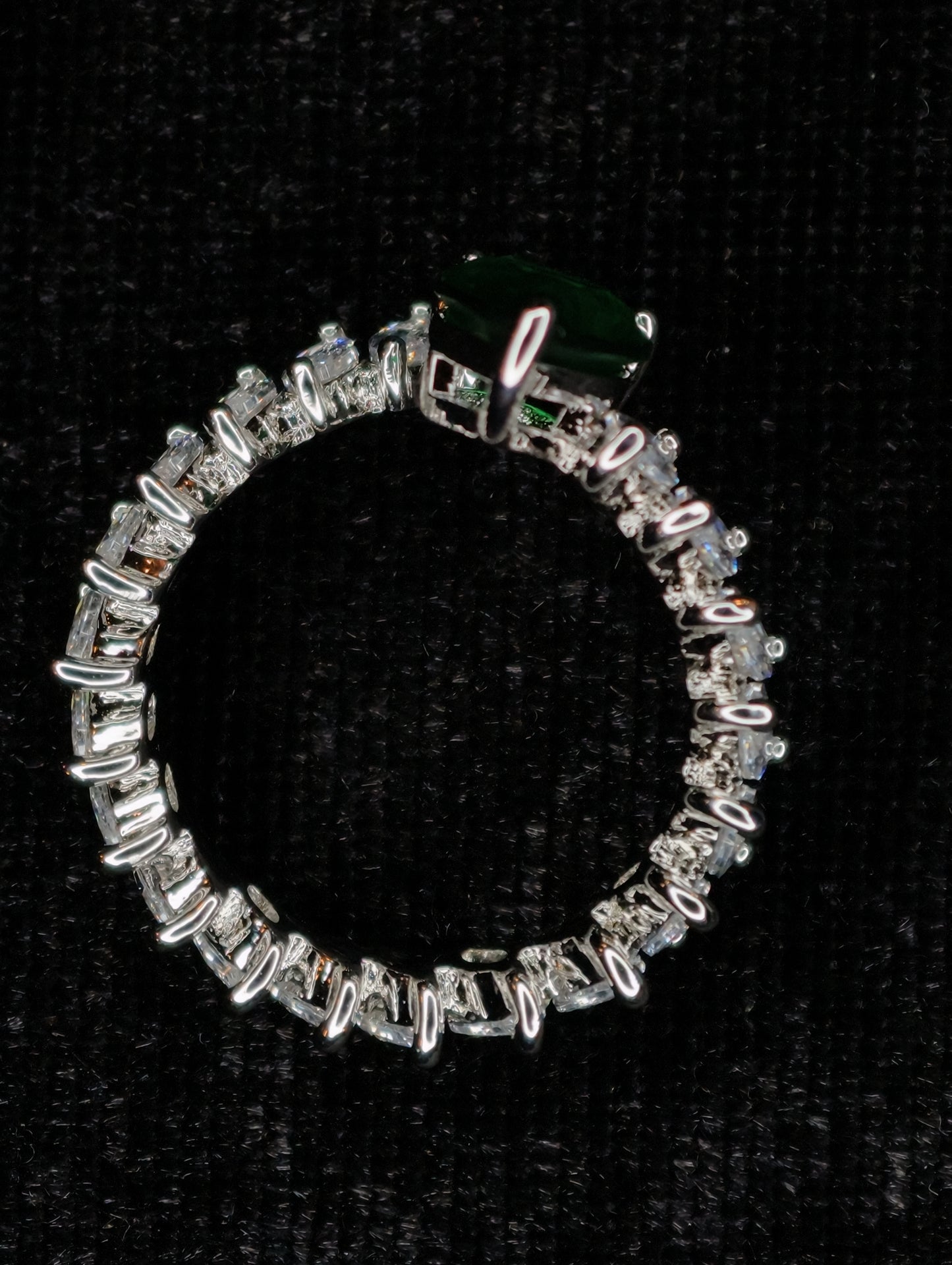 Rings 109