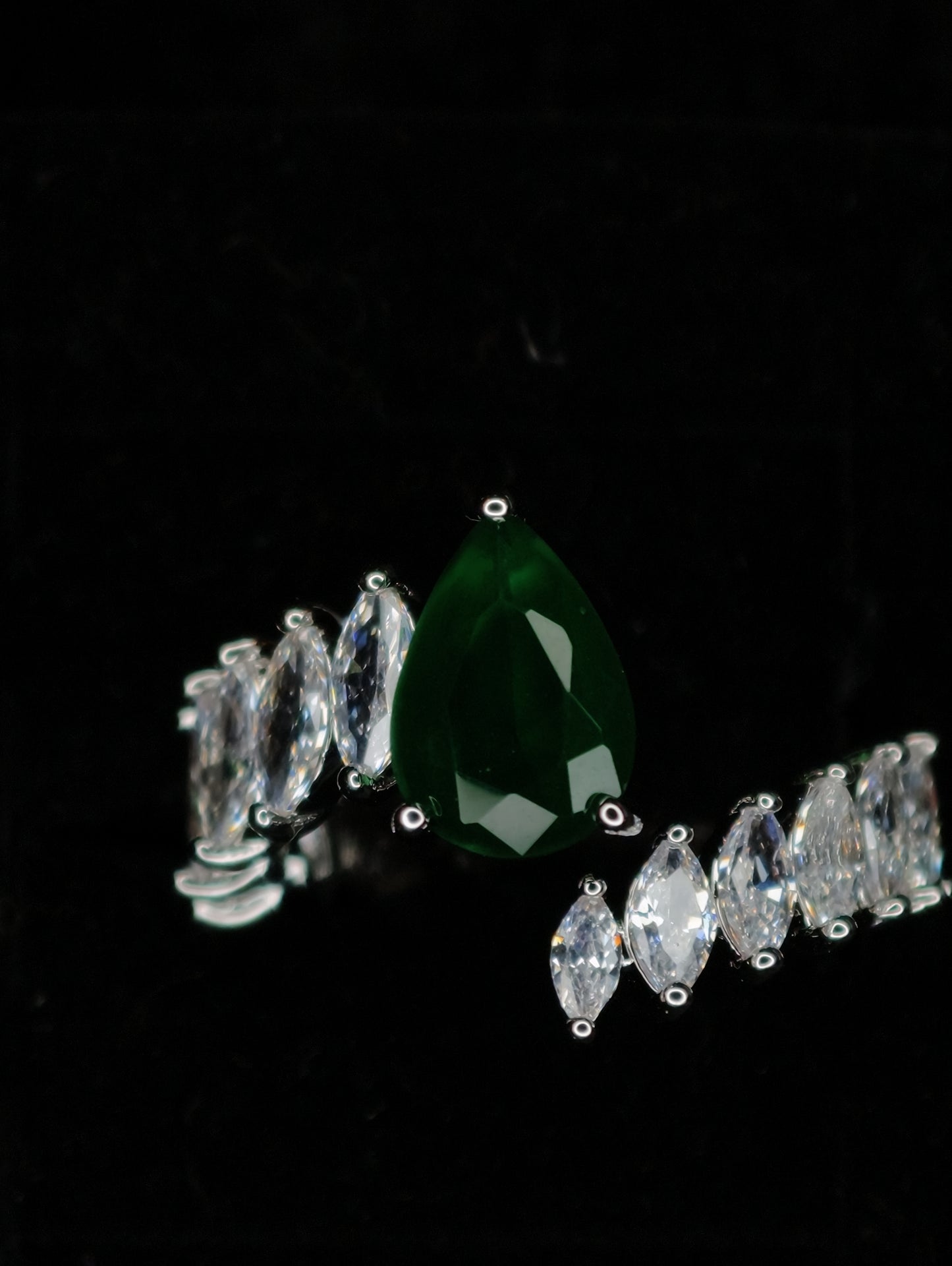 Rings 109