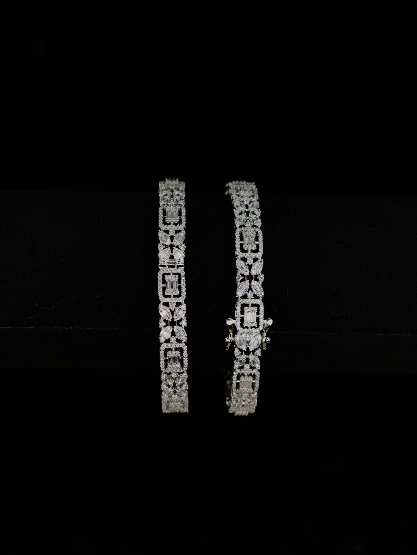 Zircon Bangle 03