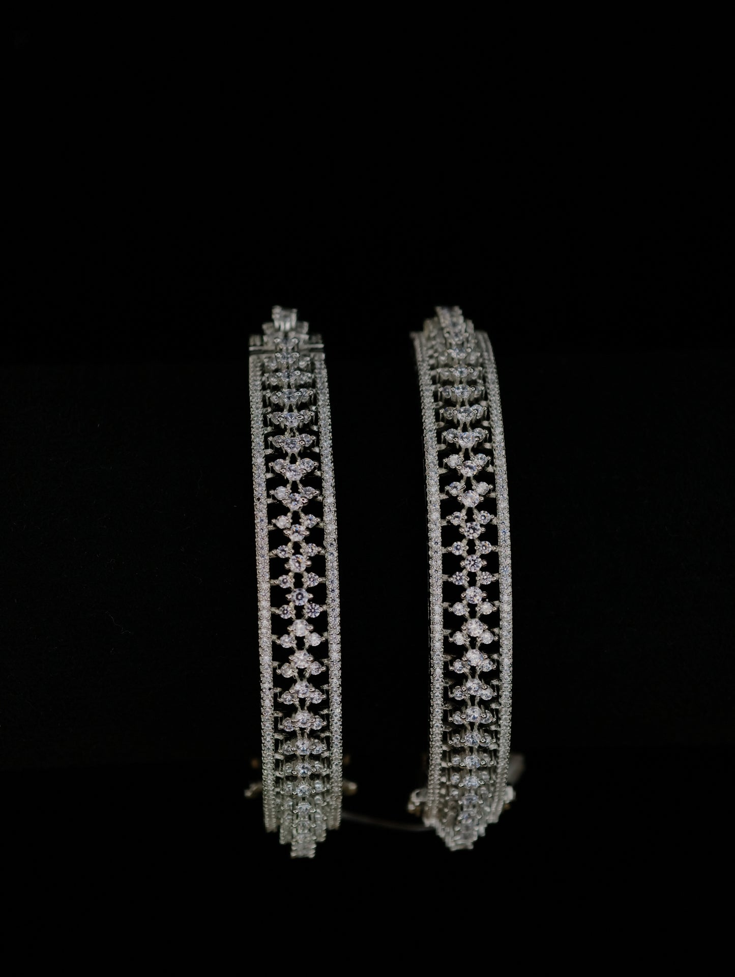 Zircon Bangle 05