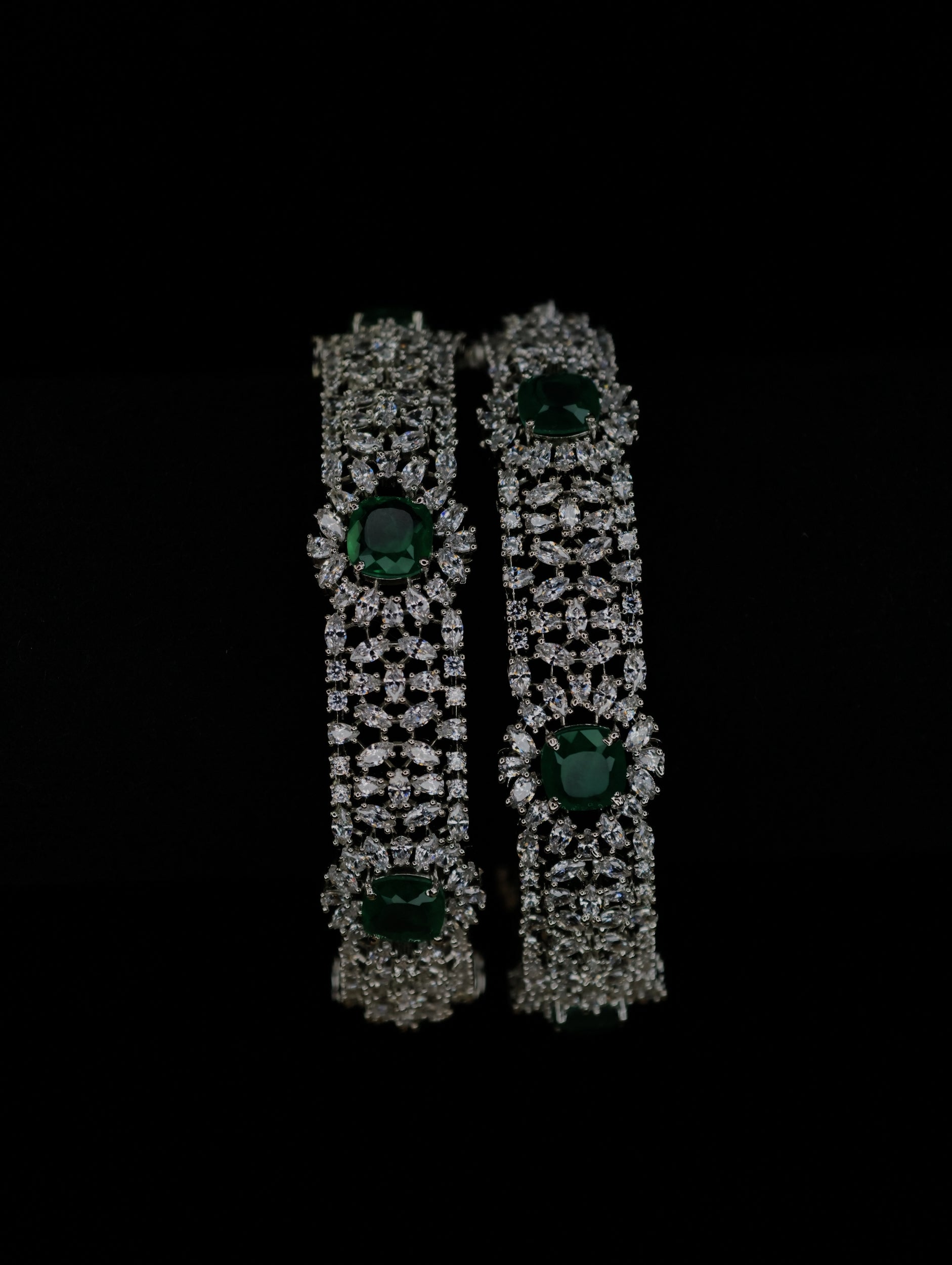 Zircon Bangle 09