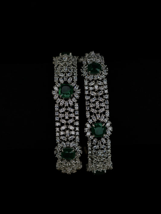 Zircon Bangle 09