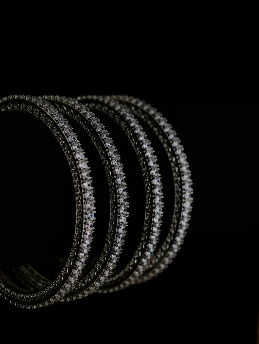 Zircon Bangle 19