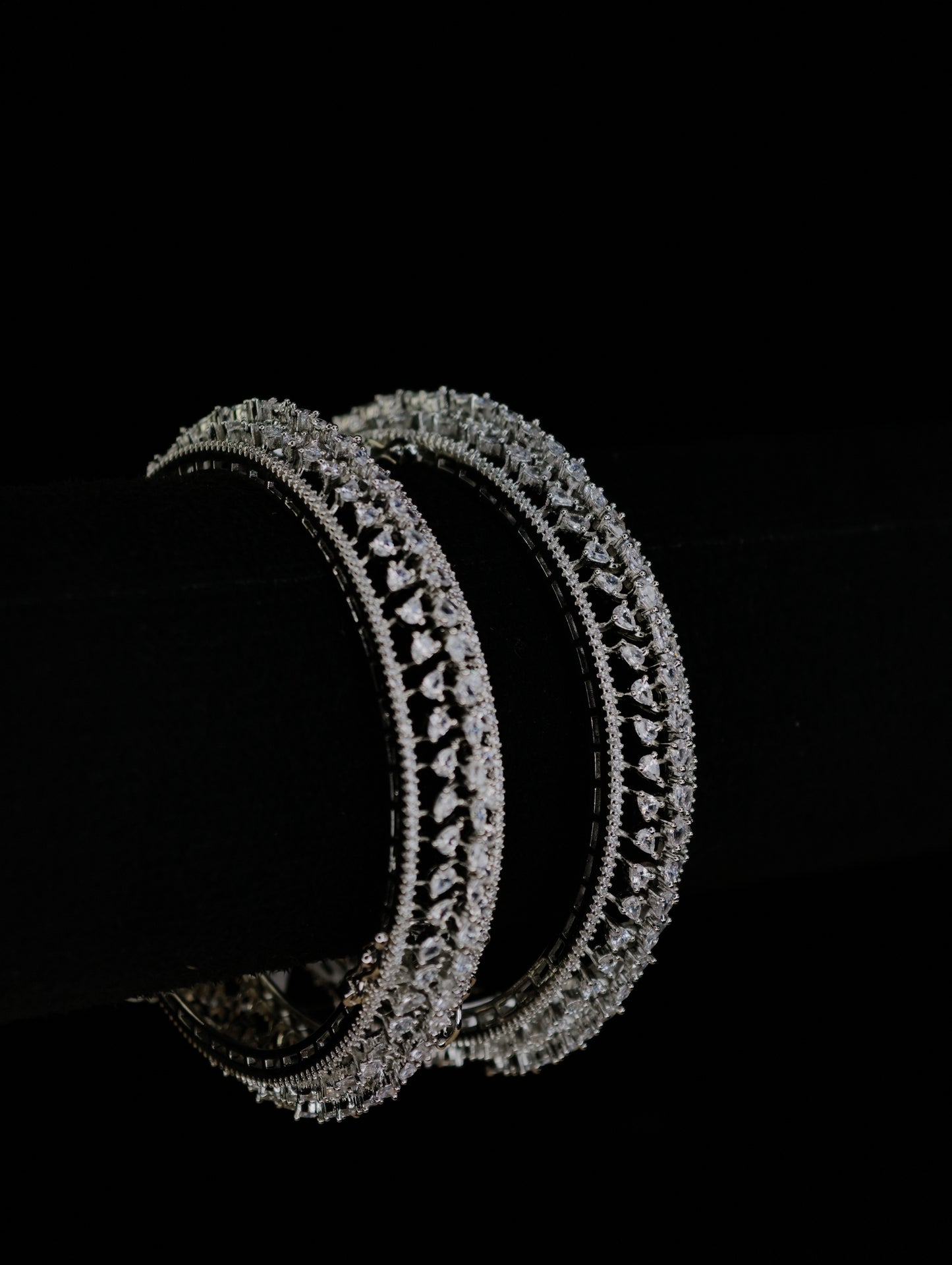 Zircon Bangle 21