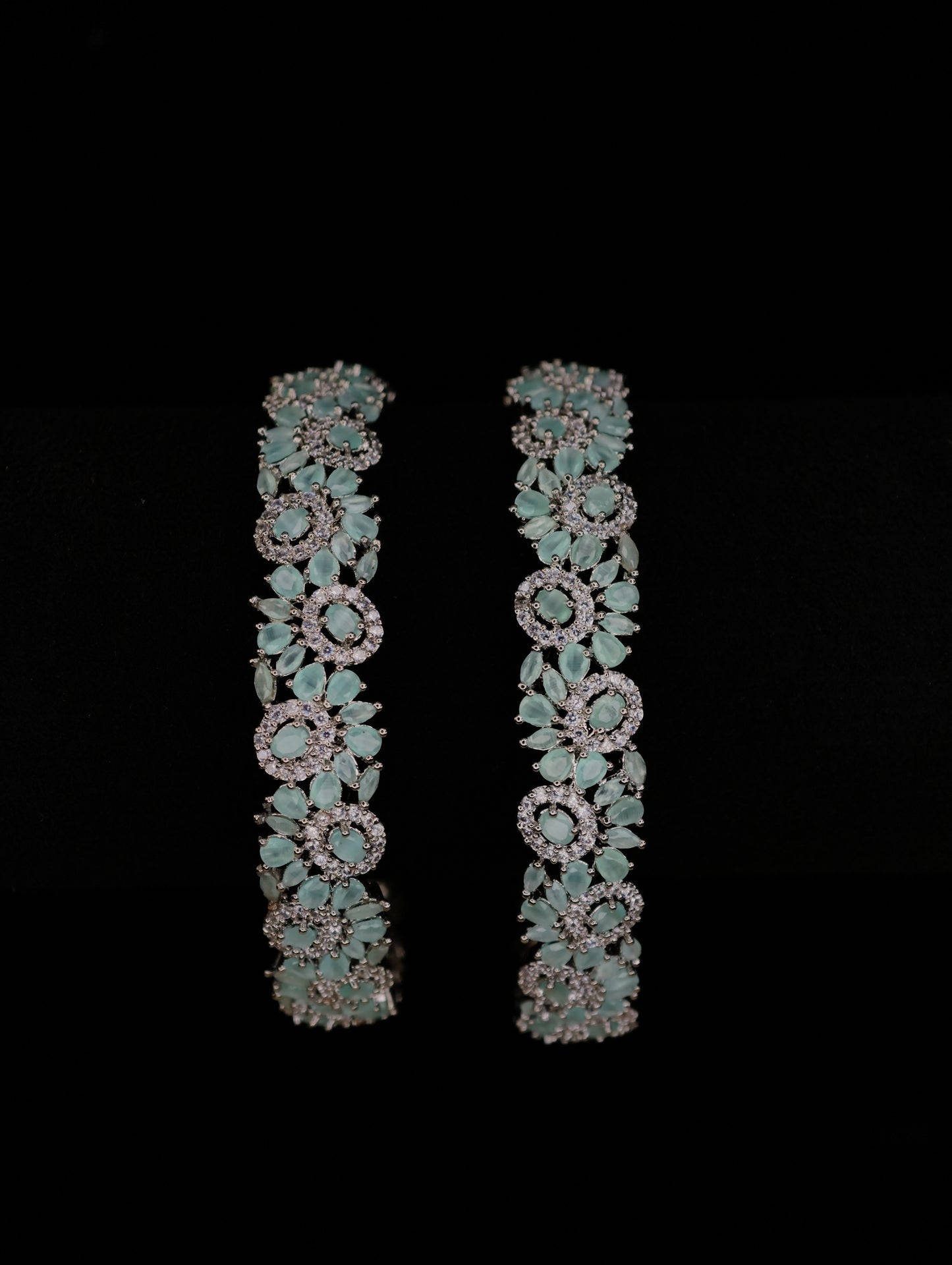 Zircon Bangle 22