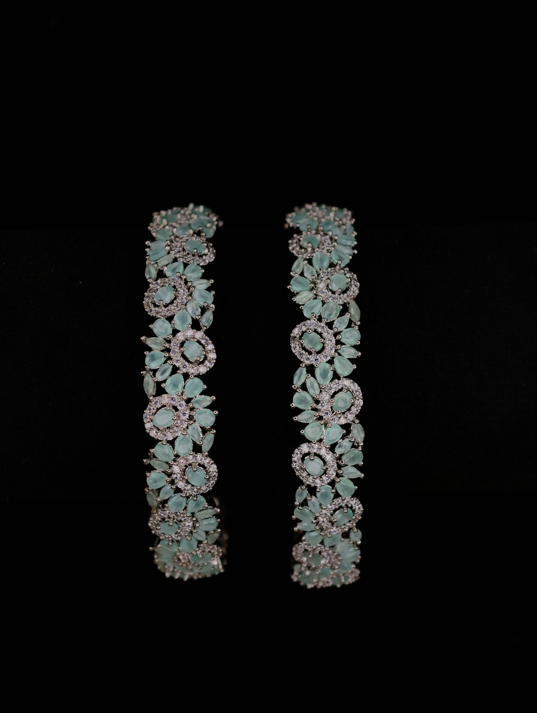 Zircon Bangle 22