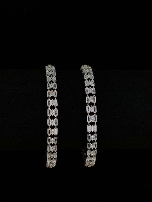 Zircon Bangle 25