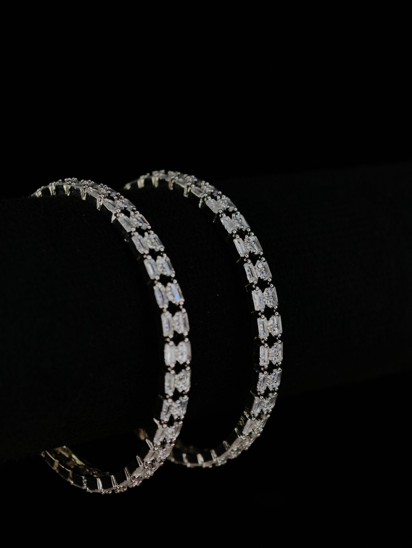 Zircon Bangle 25