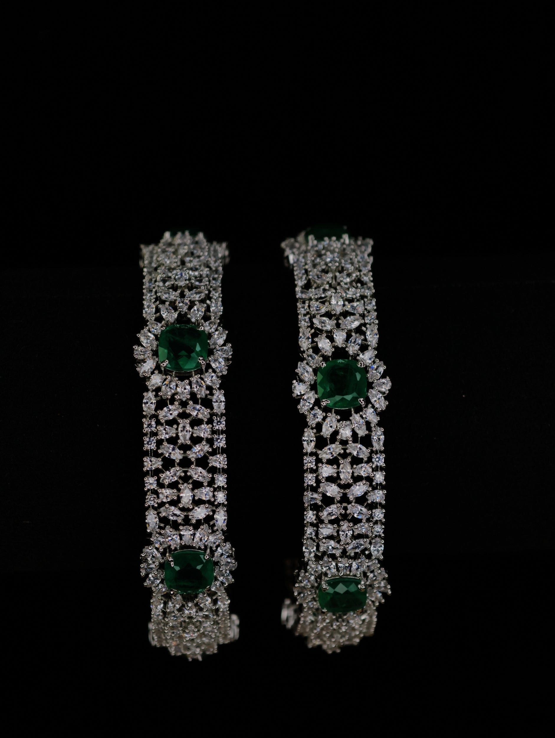 Zircon Bangle 26