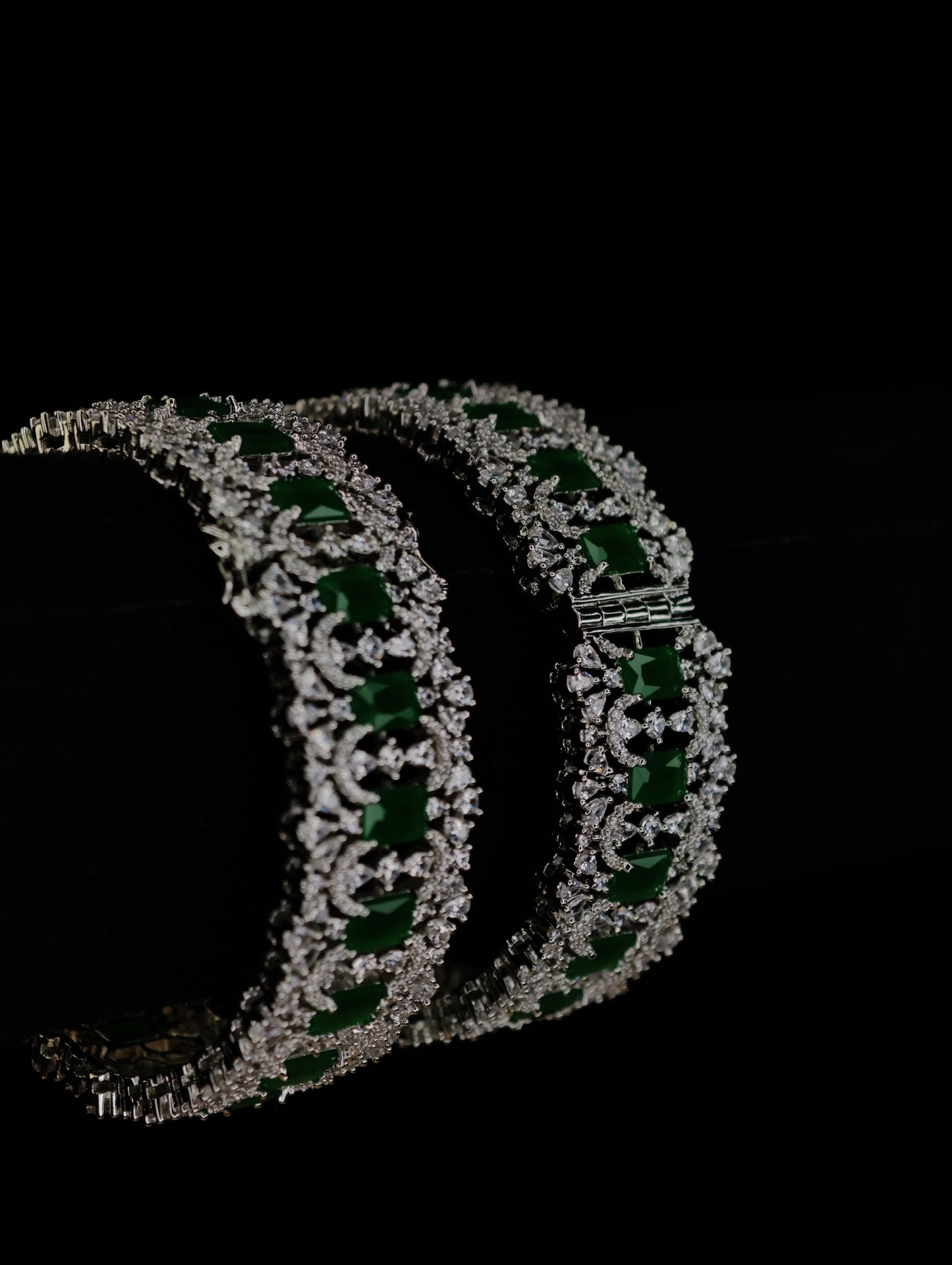 Zircon Bangle 28