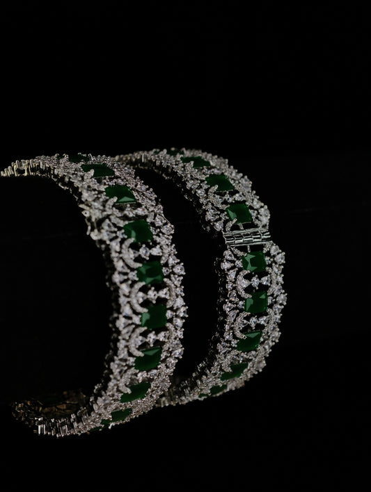 Zircon Bangle 28
