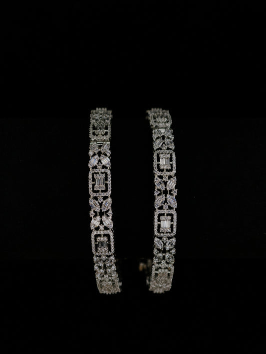 Zircon Bangle 29