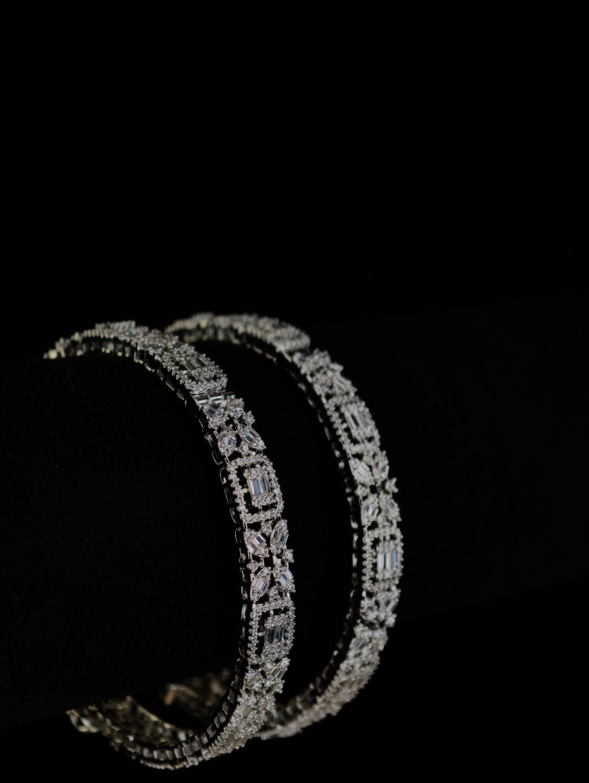 Zircon Bangle 29