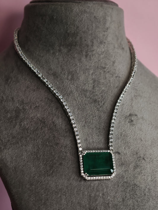 Mini Solitaire Emerald Pendant Necklace