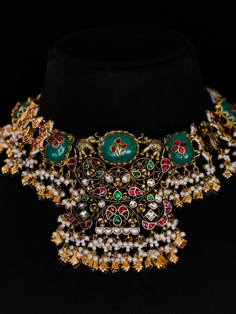 Pachi Kundan 24