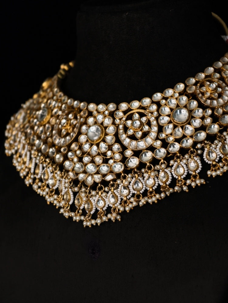 Pachi Kundan 02