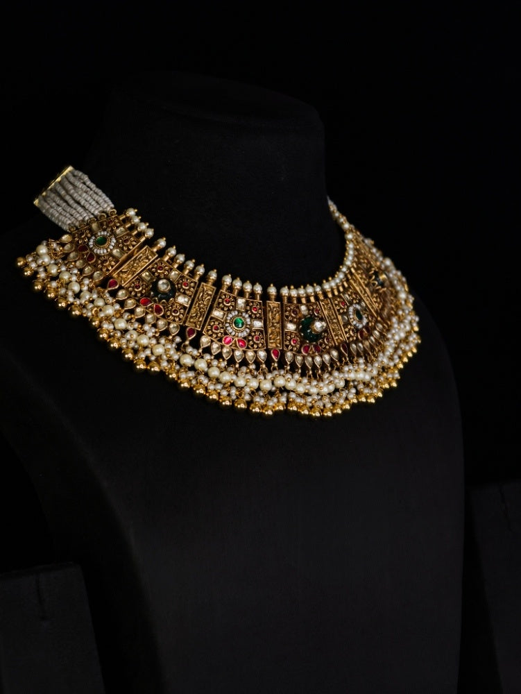 Pachi Kundan 37