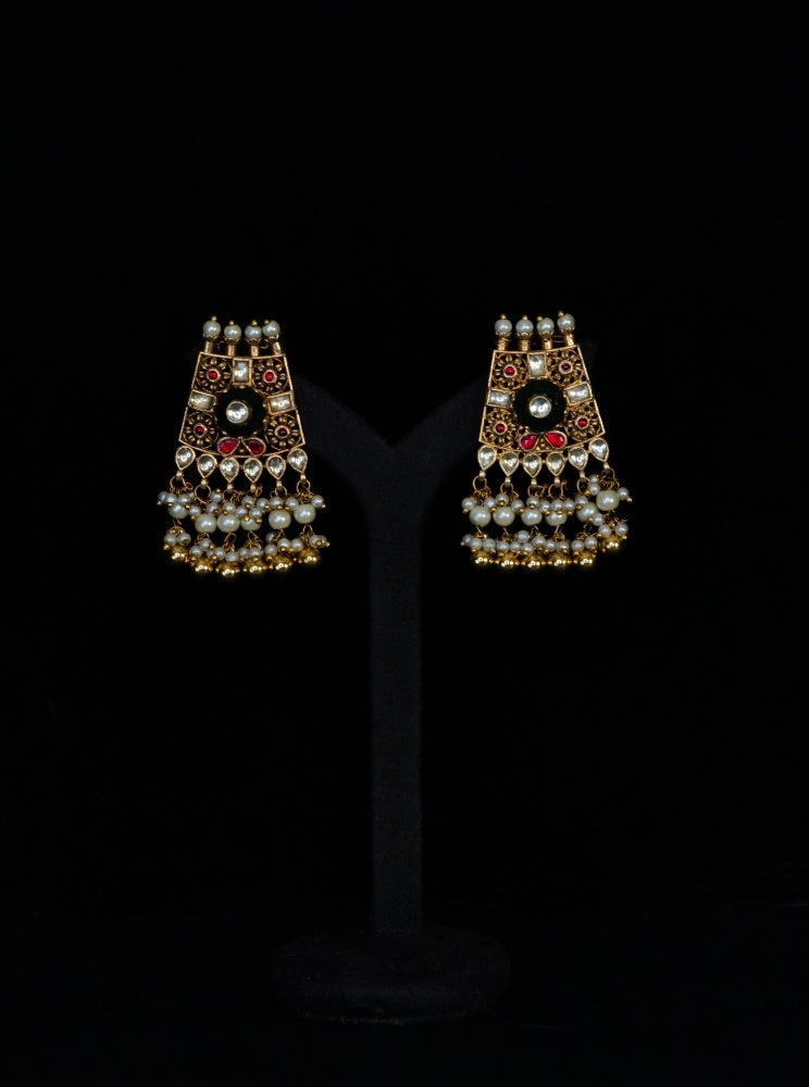 Pachi Kundan 37