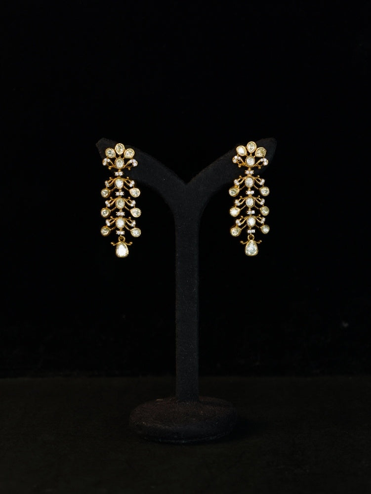 Moissanite Delicate 18